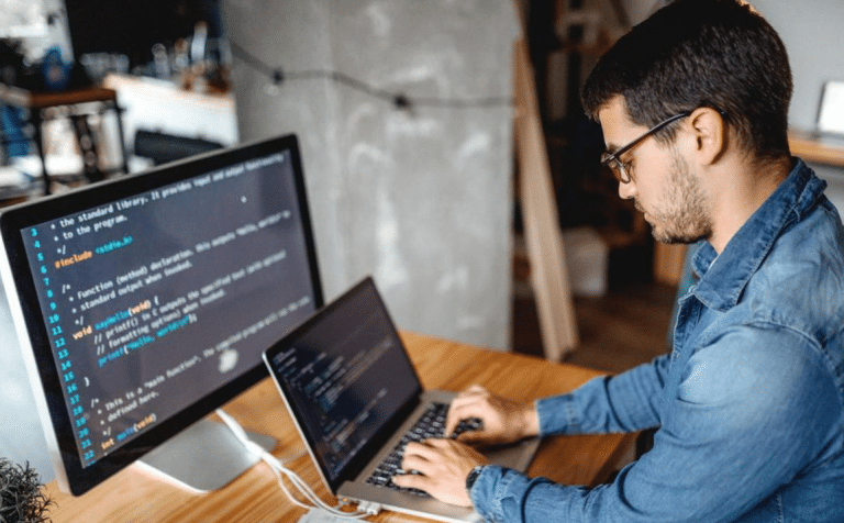 En Quoi Consiste Le Métier D Ingénieur Informatique