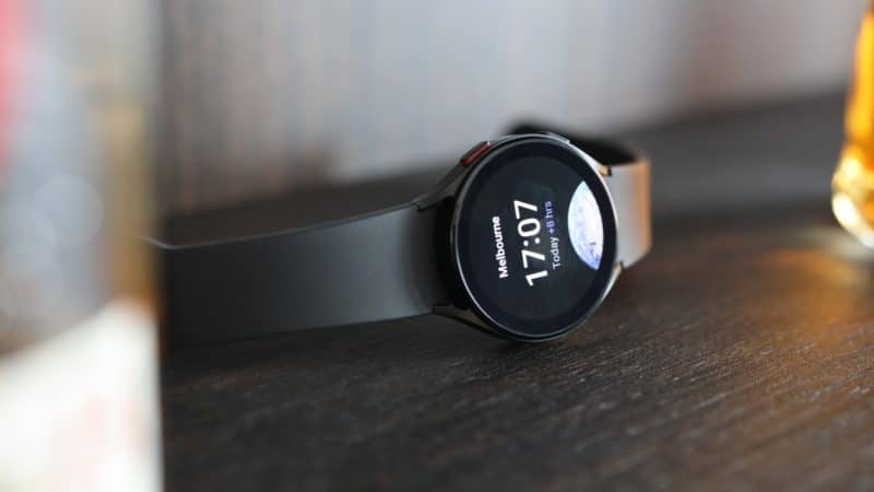 Montre connectée cadran rotatif deals