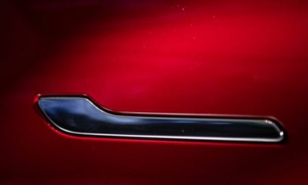 Tesla bluetooth door